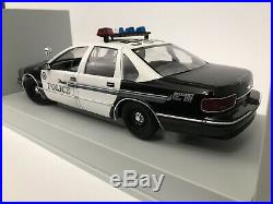 1991 / 1996 Chevy Caprice Glendale PD Los Angeles County 1/18 Ut Models