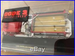 CODE 3 NEW Los Angeles County Frieghtliner Engine 79 #12085 lmtd ed. Certificate