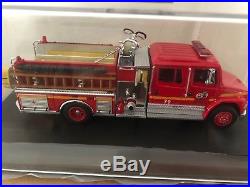CODE 3 NEW Los Angeles County Frieghtliner Engine 79 #12085 lmtd ed. Certificate