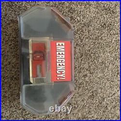 Code 3 COLLECTIBLES EMERGENCY! SQUAD 51 Los Angeles County Fire Department 1/64
