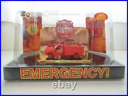 Code 3 Emergency Los Angeles County Rescue Squad 51 Dodge Power Wagon D30 1/64