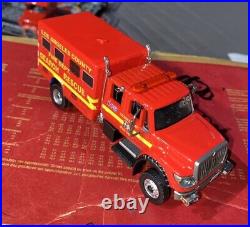 Freighter Heavy Rescue 1/64 Kitbash Code3 Los Angeles County Fire Rescue 1 Of 1