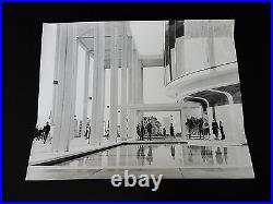 KGgallery Los Angeles Calfornia 1967 Photo MARK TAPER FORUM Music Center Theater