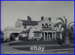 LOS ANGELES Album with 36 Original Studio Photos. Ca. 1900s