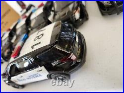 La County Sheriff 1/24 Scale Diecast Custom Police Car with Lights & Siren