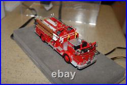 Los Angeles County FD 1965 Crown Firecoach Emergency E51 Fire Replicas 1/50 mode